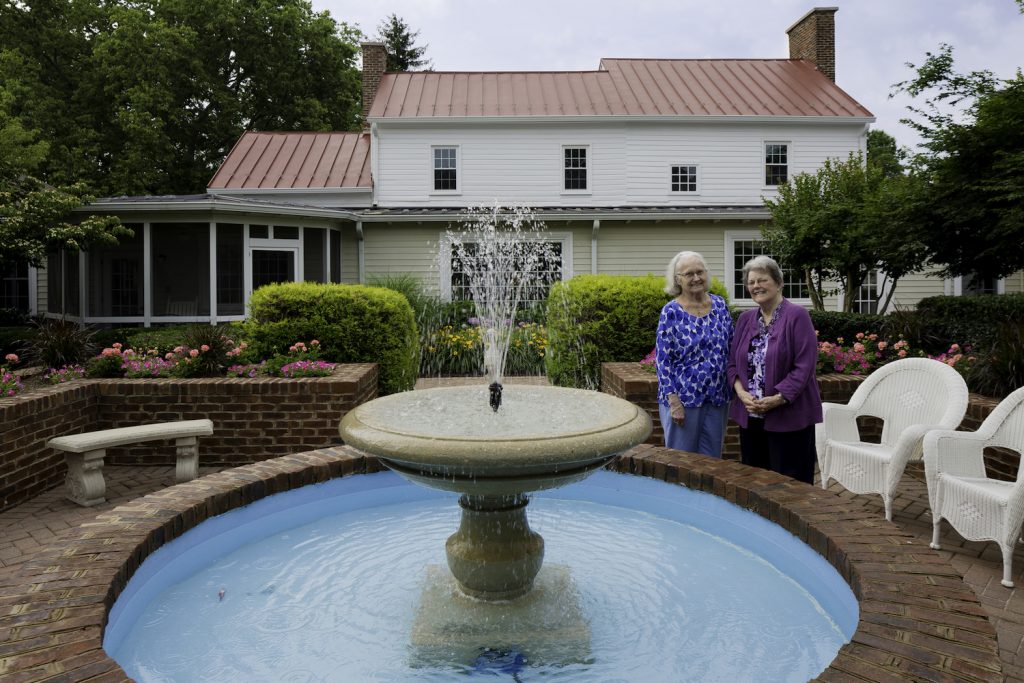 Meadow Glen of Leesburg Senior Care Community Virginia